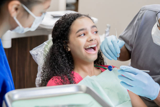Best Weekend Emergency Dental Services in Ortonville, MI